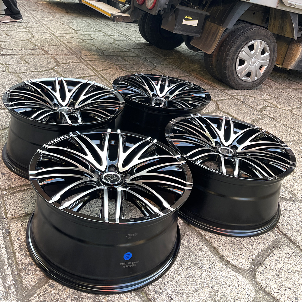 [중고]19인치│ 타쿠마 TM10│1379/902