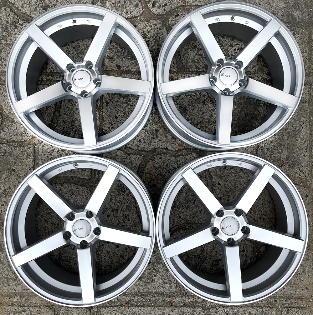 [중고]19인치│아비드 CV3│568