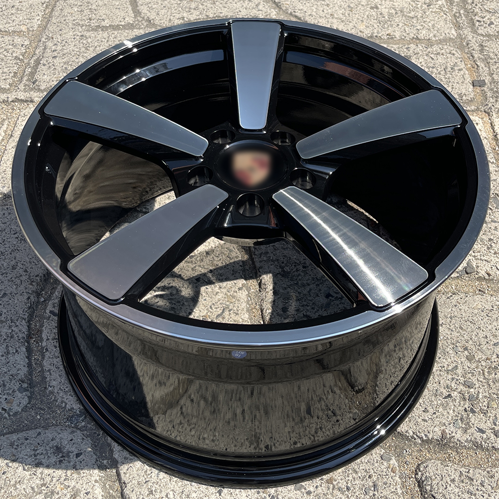 20인치│P 911│0562