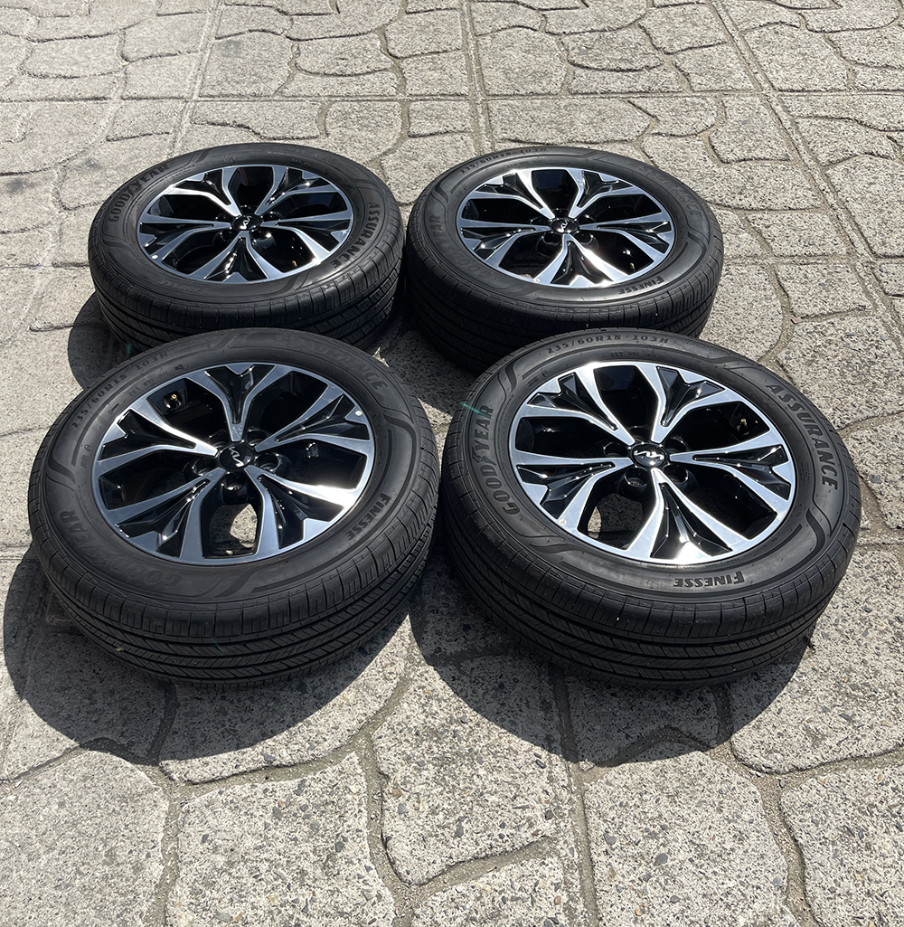 [중고]18인치│KA4 카니발 순정 휠타이어